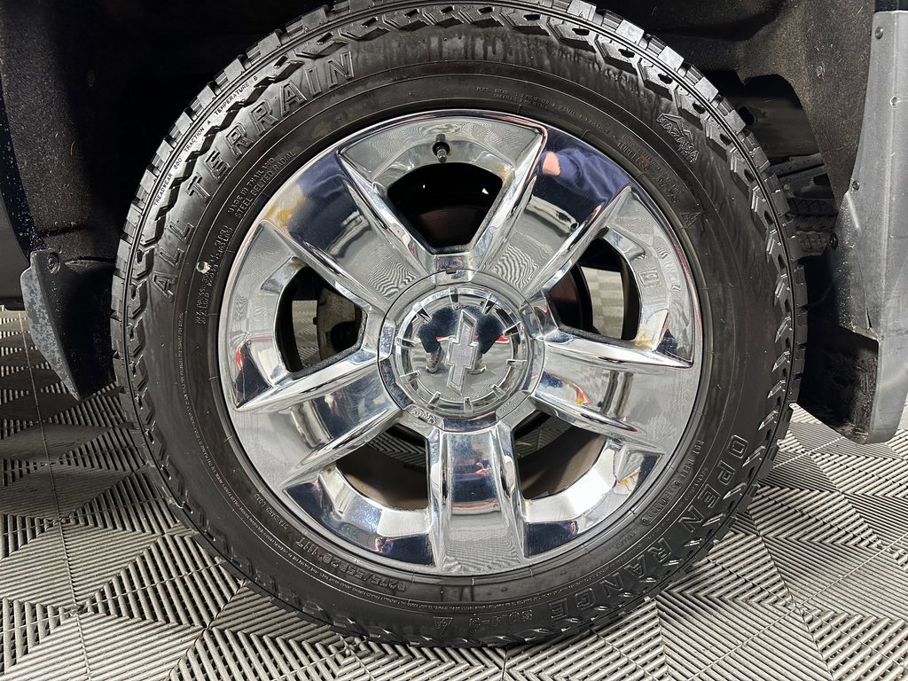 Used 2017 Chevrolet Silverado 1500 LTZ w/ LTZ Plus Package image 14