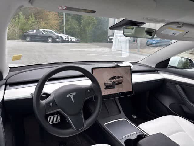 Used 2023 Tesla Model 3 Standard Range RWD image 12