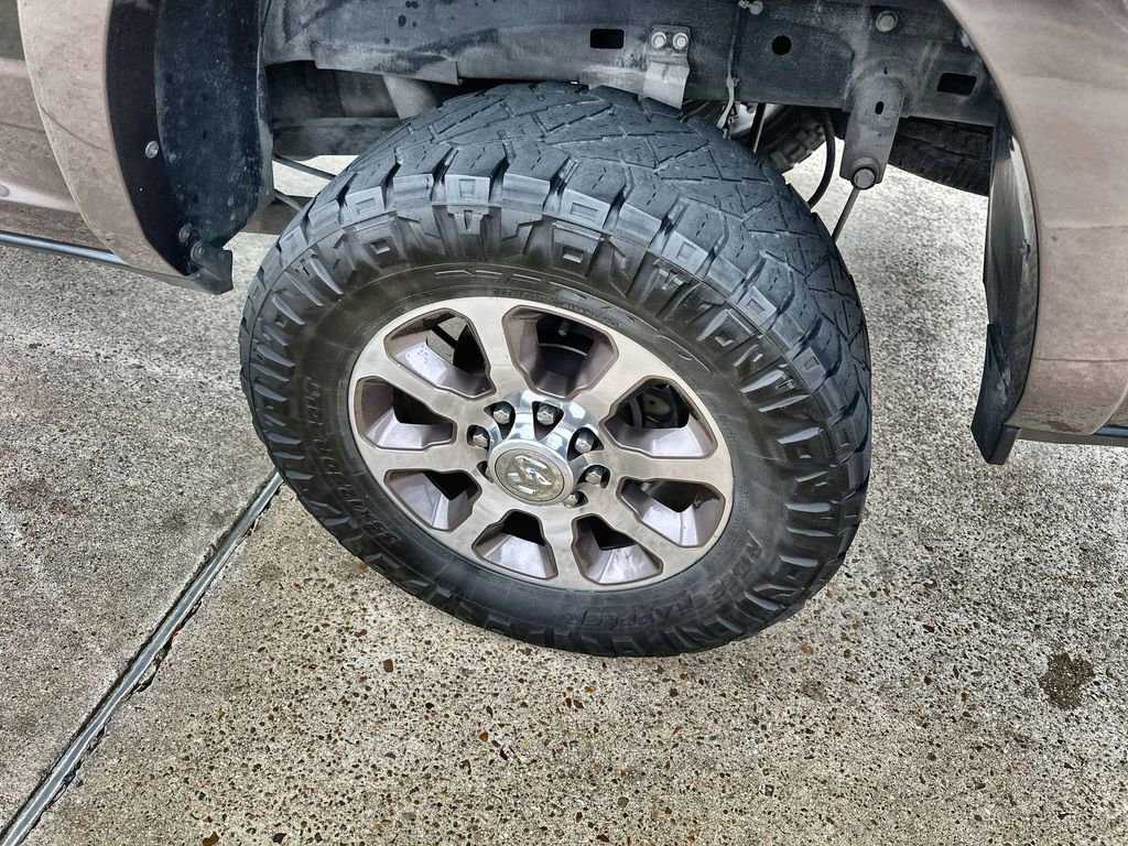 Used 2022 RAM 2500 Limited AWD/4WD image 11