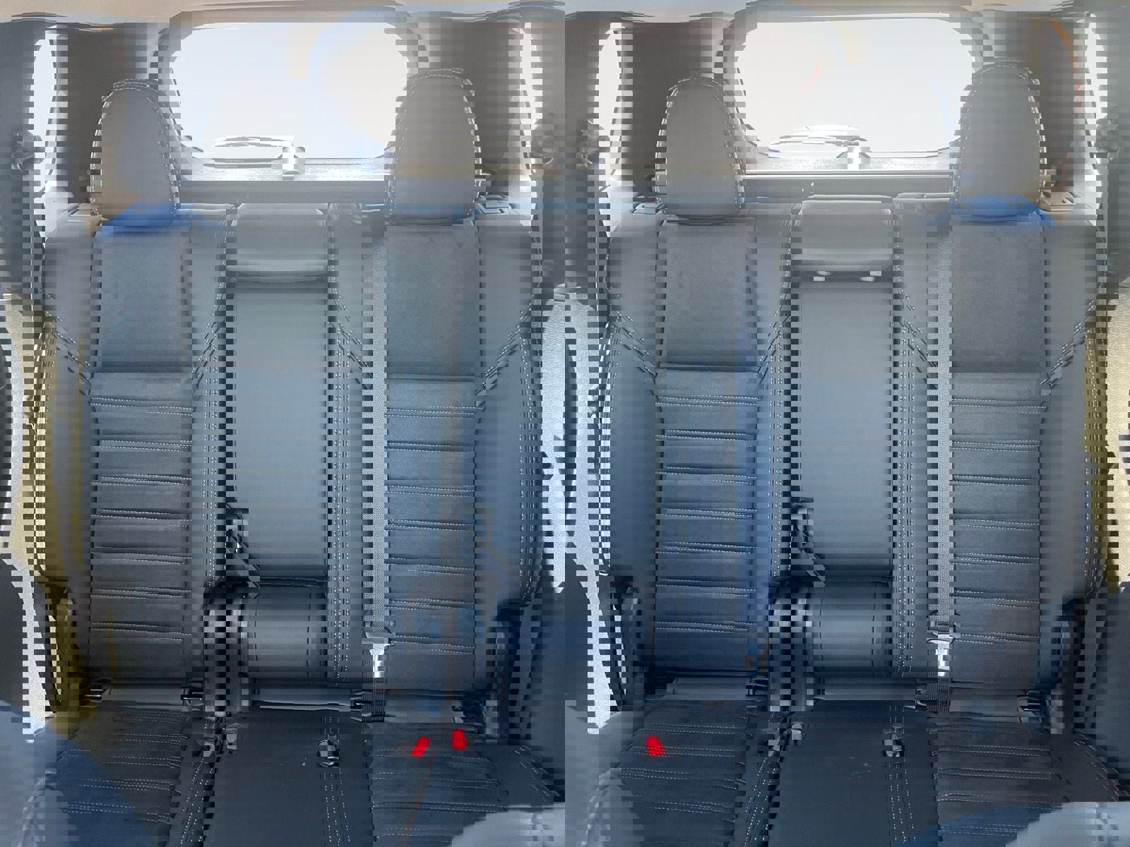 New 2025 Mitsubishi Outlander SE image 13