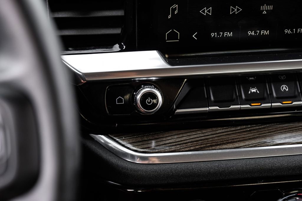 Used 2023 GMC Sierra 1500 Elevation image 26