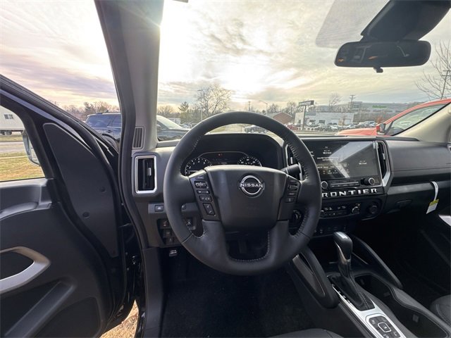 New 2026 Nissan Frontier SV image 14