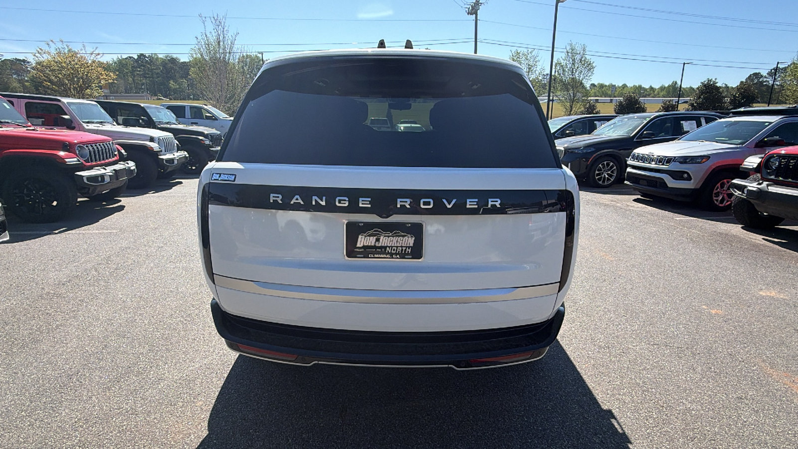 Used 2025 Land Rover Range Rover Autobiography AWD/4WD image 9