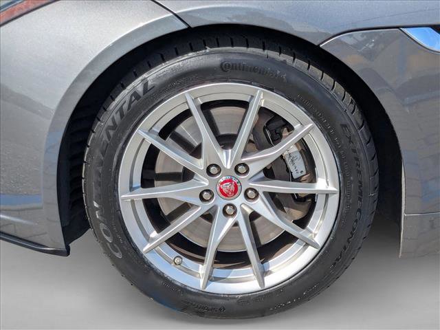 Used 2019 Jaguar F-TYPE Convertible image 23