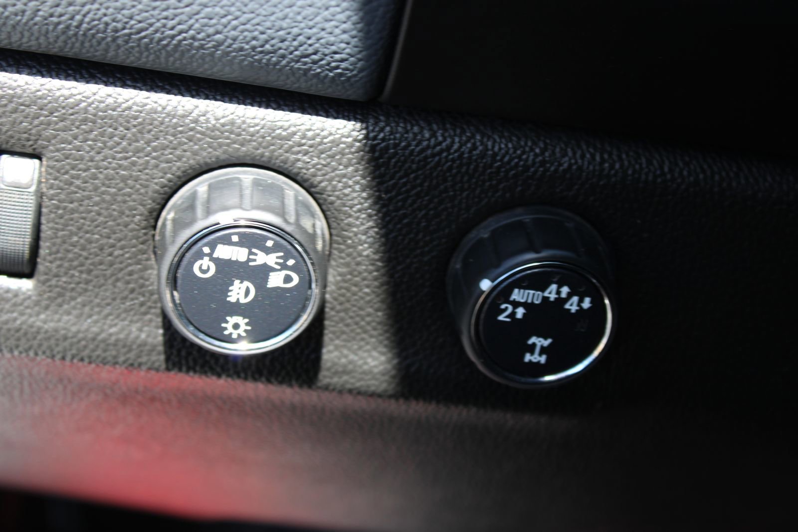 Used 2017 Chevrolet Colorado Z71 AWD/4WD image 21