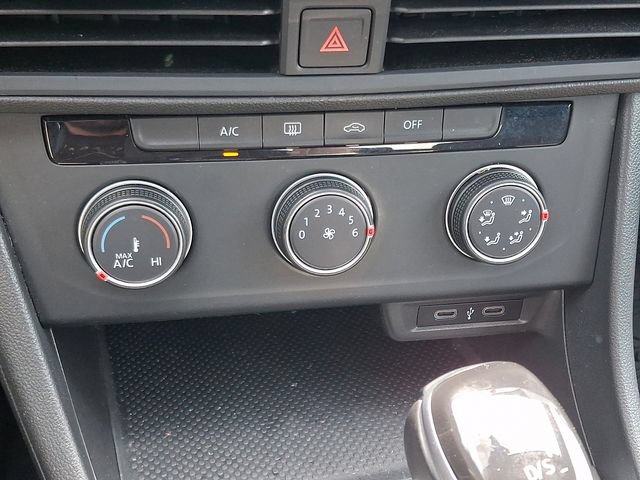 Certified 2022 Volkswagen Jetta S FWD image 15