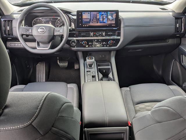 New 2026 Nissan Pathfinder SV image 14