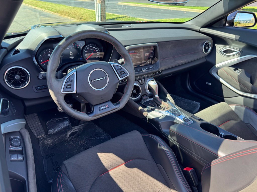 Used 2021 Chevrolet Camaro ZL1 RWD image 14