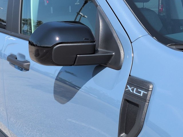 New 2026 Ford Maverick XLT w/ XLT Luxury Package FWD image 12