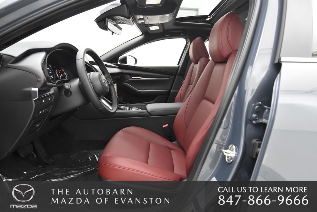 New 2026 MAZDA MAZDA3 Carbon image 30