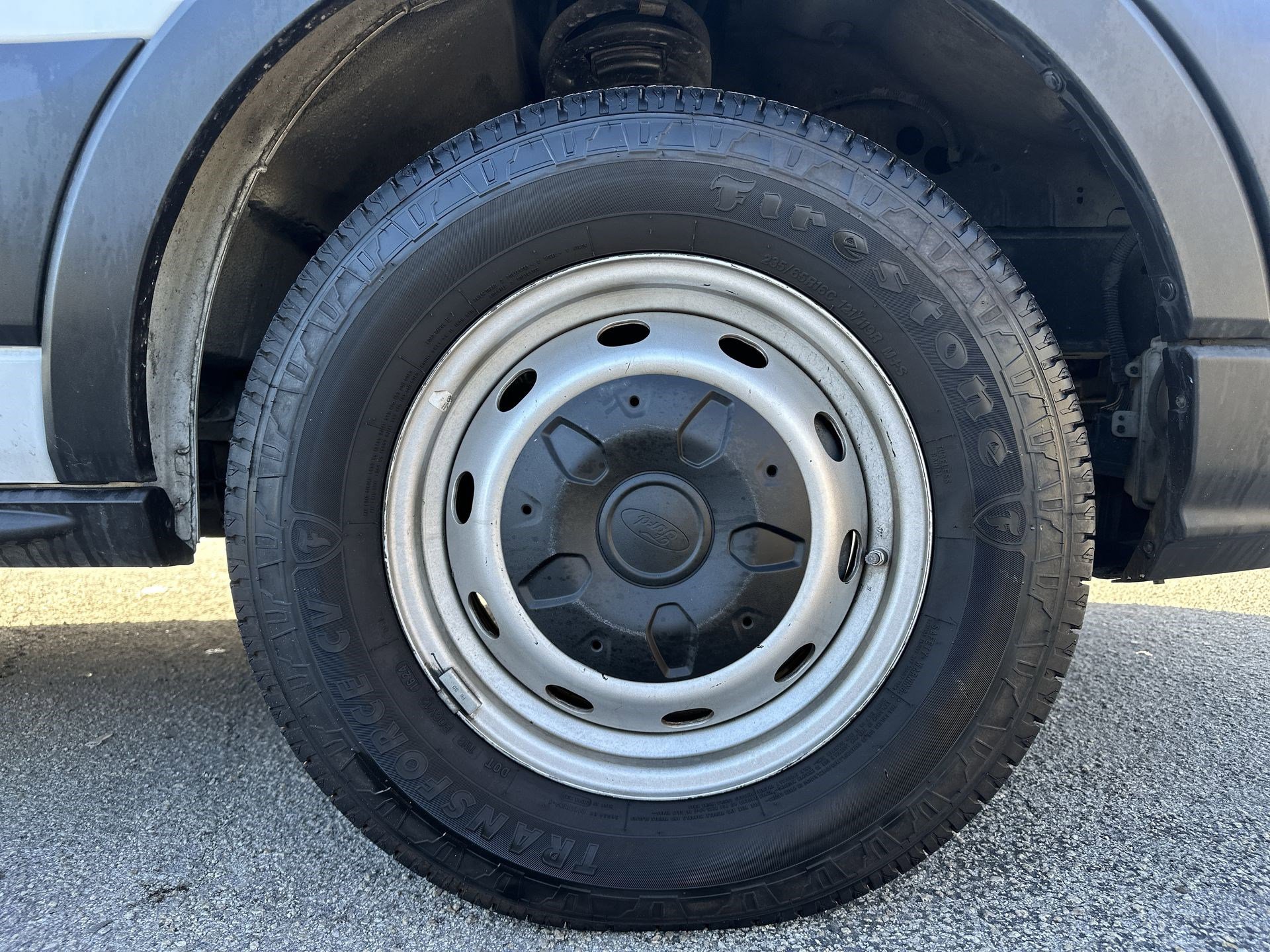 Used 2020 Ford Transit 250 130 Low Roof image 18