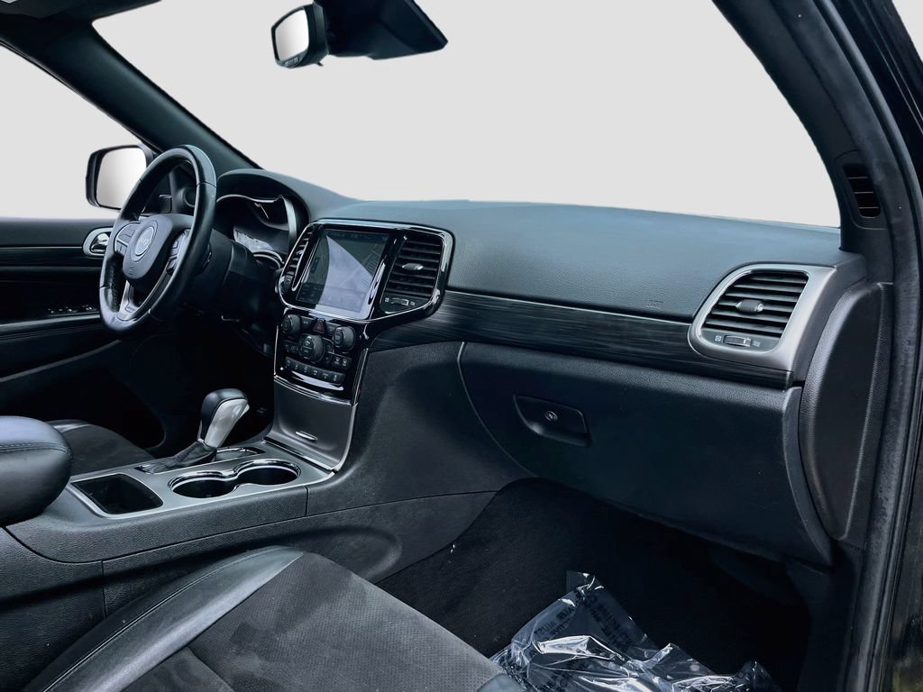 Used 2021 Jeep Grand Cherokee Laredo X RWD image 29