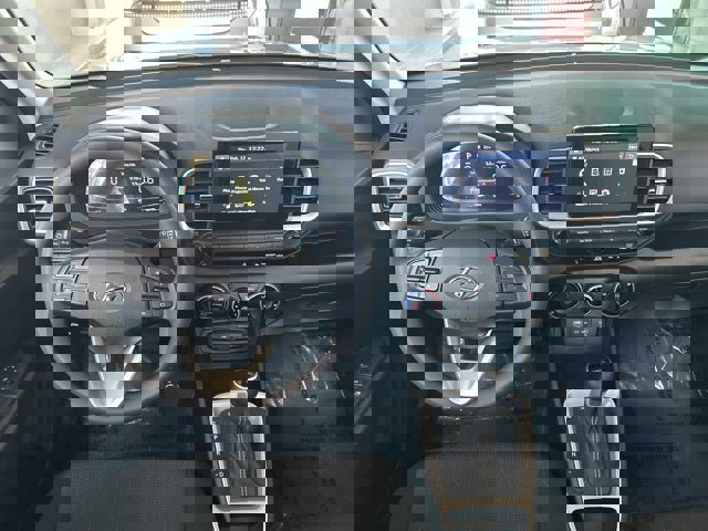 New 2026 Hyundai Venue SE image 22