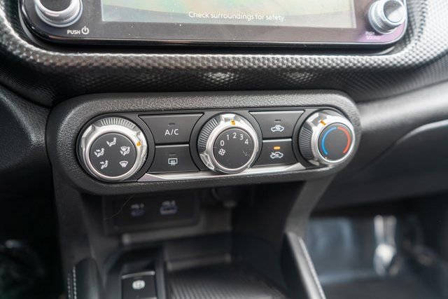 Used 2023 Nissan Kicks SV image 27