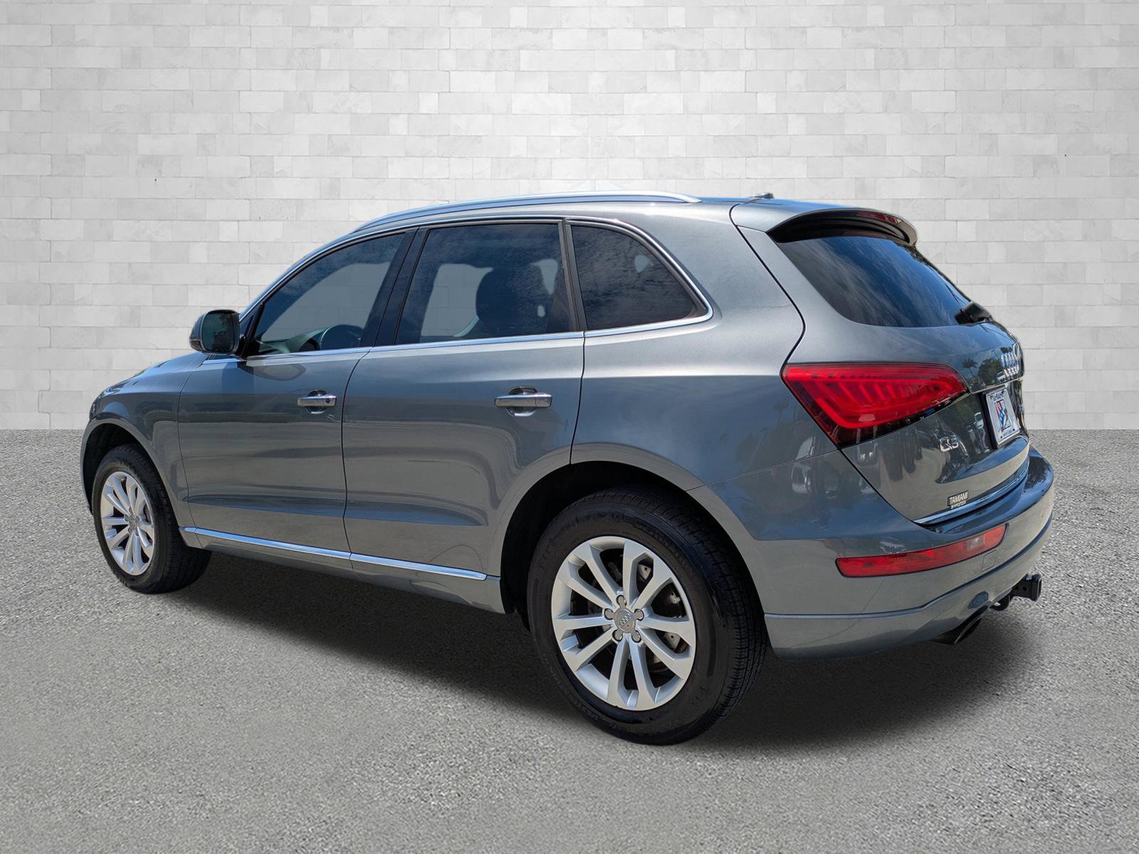 Used 2016 Audi Q5 2.0T Premium w/ Audi MMI Navigation Plus AWD/4WD image 4