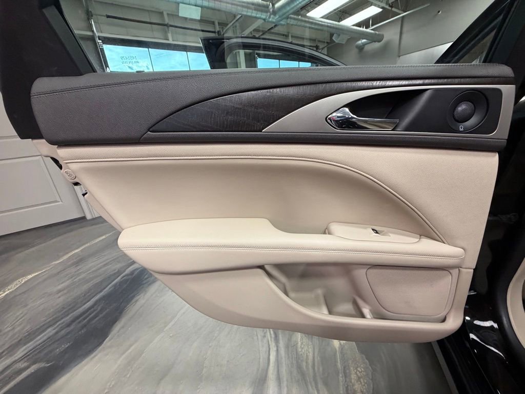 Used 2019 Lincoln MKZ Reserve w/ Reserve Plus Package AWD/4WD image 52