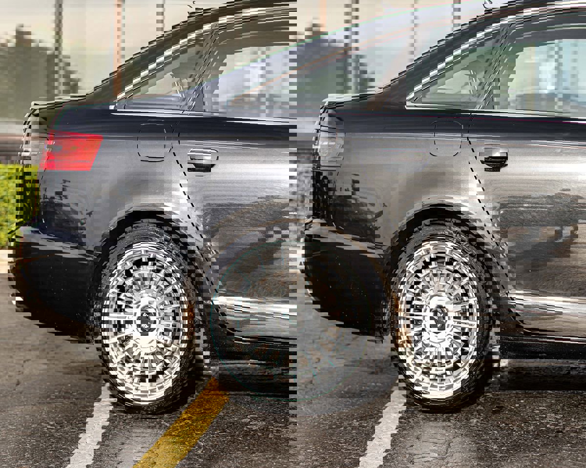 Used 2011 Audi S6 Prestige image 11