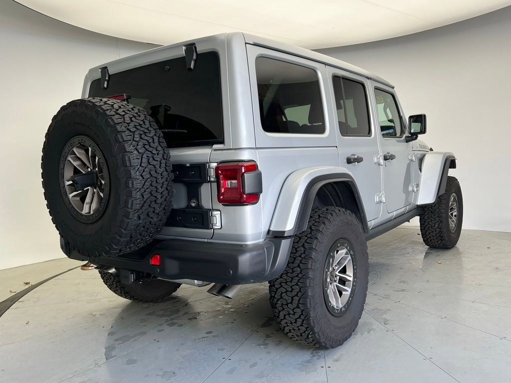 Used 2024 Jeep Wrangler Unlimited Rubicon 392 AWD/4WD image 3