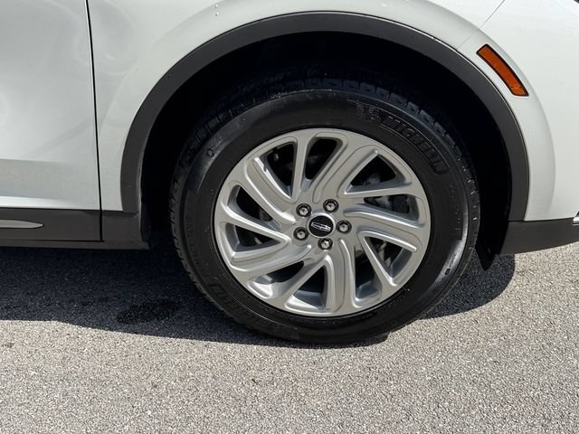 Used 2023 Lincoln Corsair FWD image 10