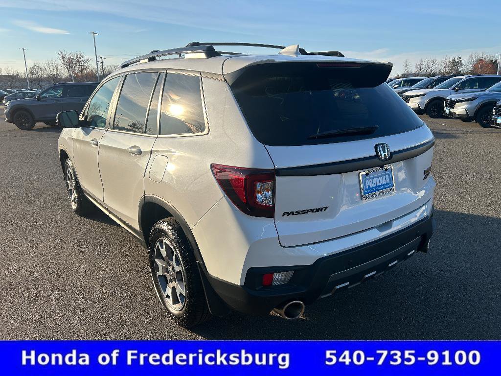 Certified 2023 Honda Passport TrailSport image 4