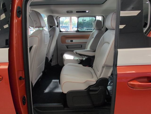 New 2025 Volkswagen ID. Buzz Pro S Plus image 8
