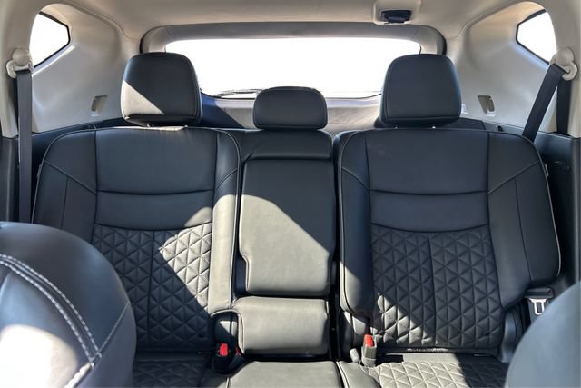 Used 2020 Nissan Murano Platinum w/ Cargo Package AWD/4WD image 15