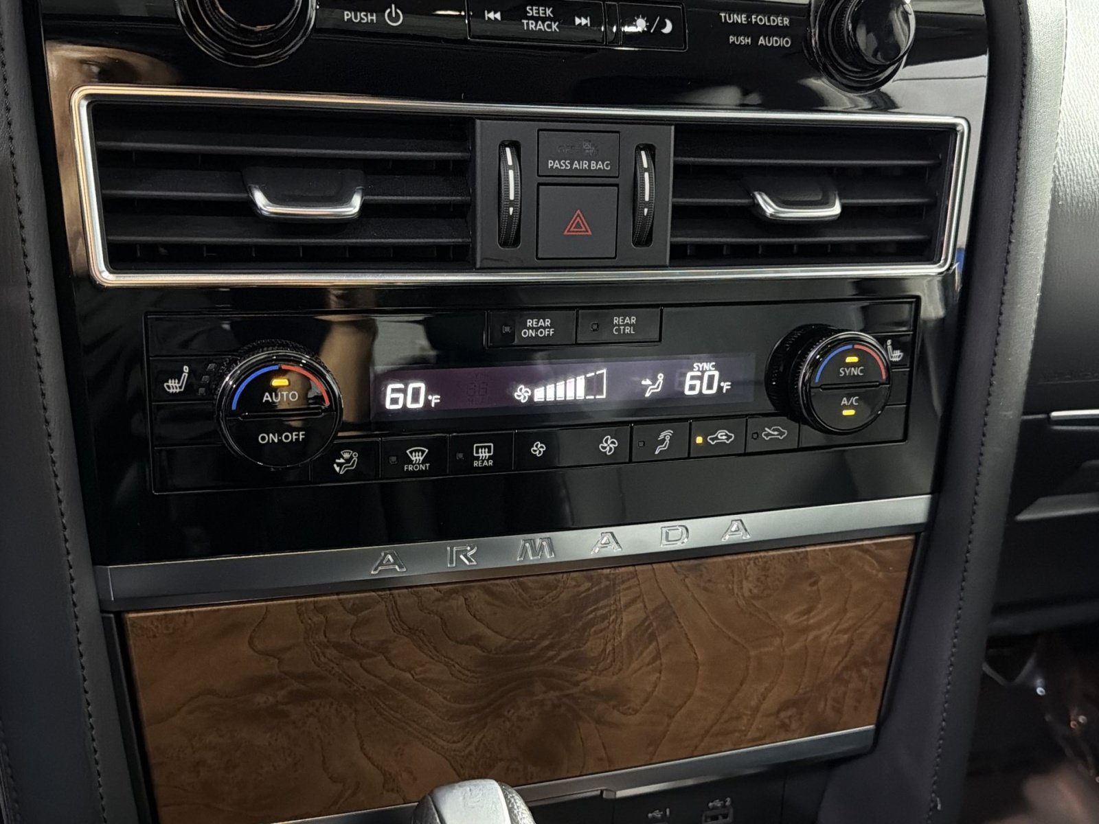 Used 2023 Nissan Armada SL w/ Cargo Package AWD/4WD image 23