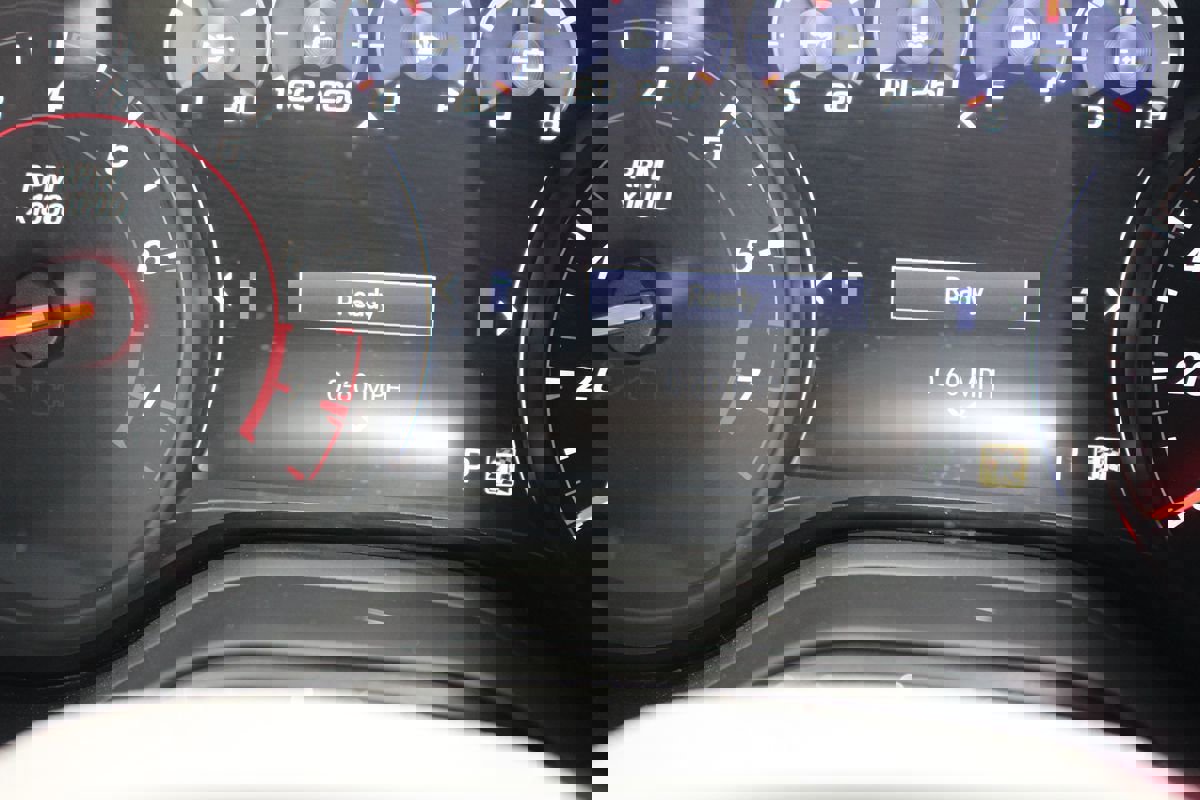 Used 2019 Chevrolet Camaro SS image 27