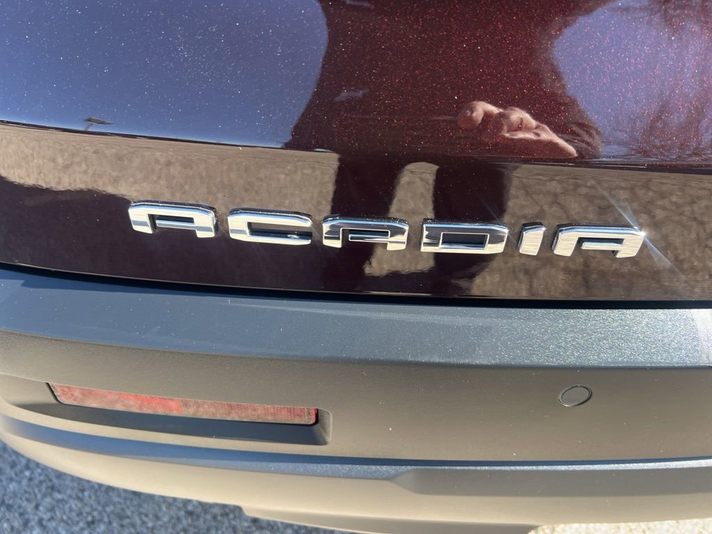 Used 2021 GMC Acadia AT4 w/ Technology Package AWD/4WD image 24