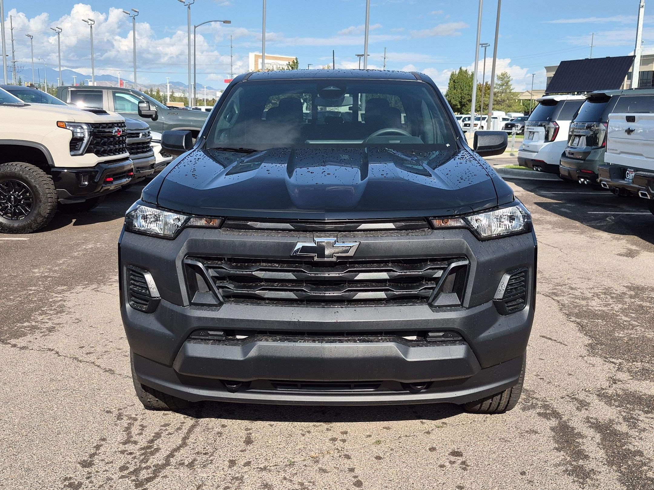 New 2026 Chevrolet Colorado W/T w/ WT Custom Package AWD/4WD image 10