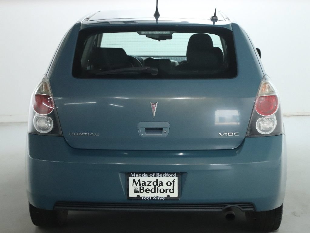 Used 2009 Pontiac Vibe w/ Preferred Package FWD image 36
