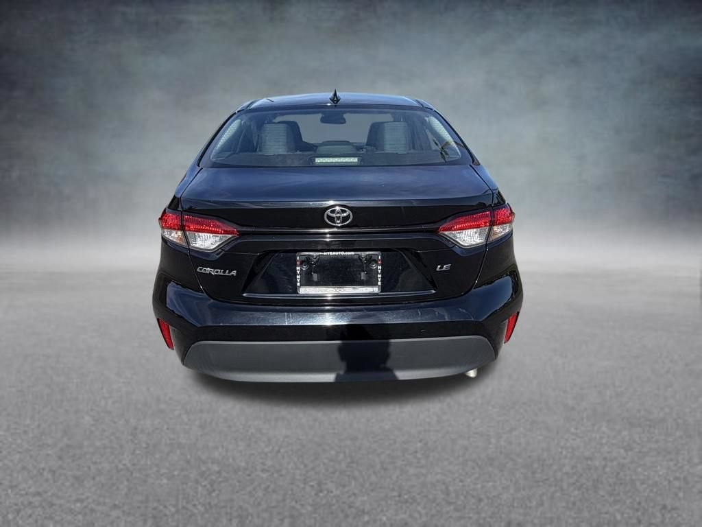 Used 2023 Toyota Corolla LE FWD image 4