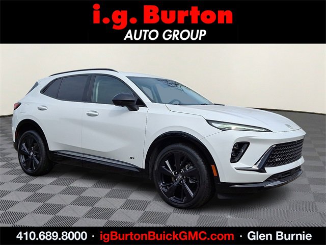 Certified 2025 Buick Envision Sport Touring