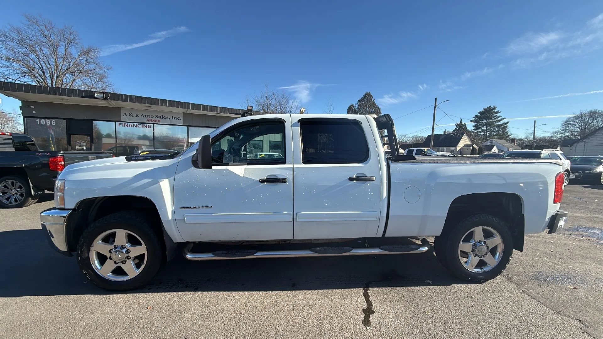 Used 2014 Chevrolet Silverado 3500 LT w/ Interior Plus Package image 4