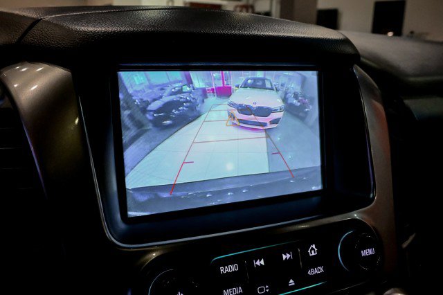 Used 2020 Chevrolet Suburban LT image 46