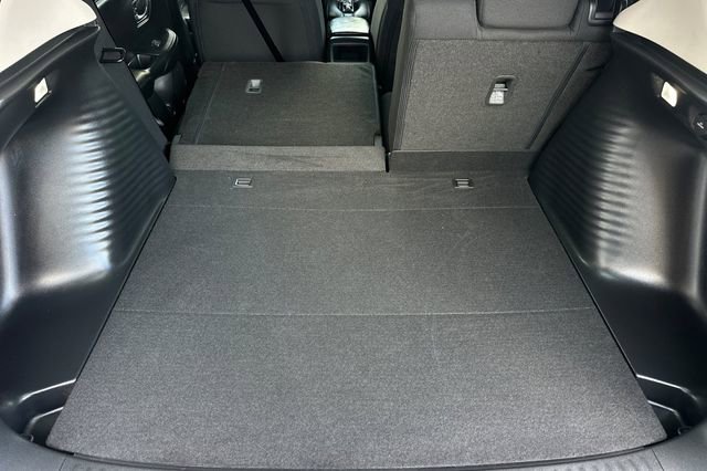 Certified 2026 Honda HR-V LX image 17