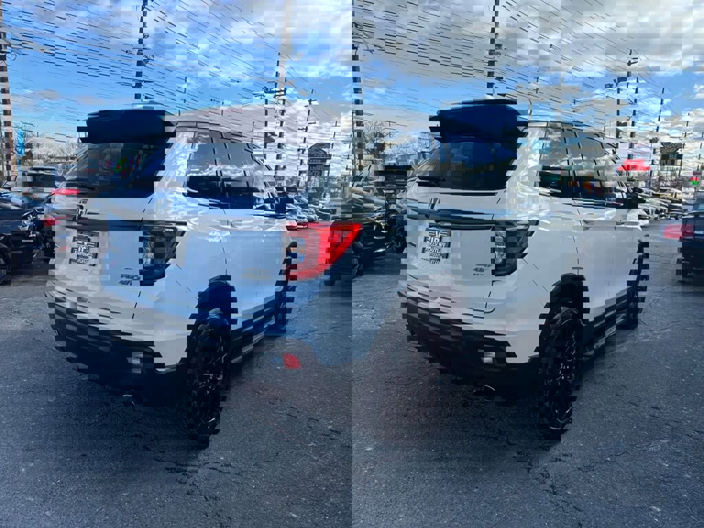 Used 2020 Honda Passport Sport image 7