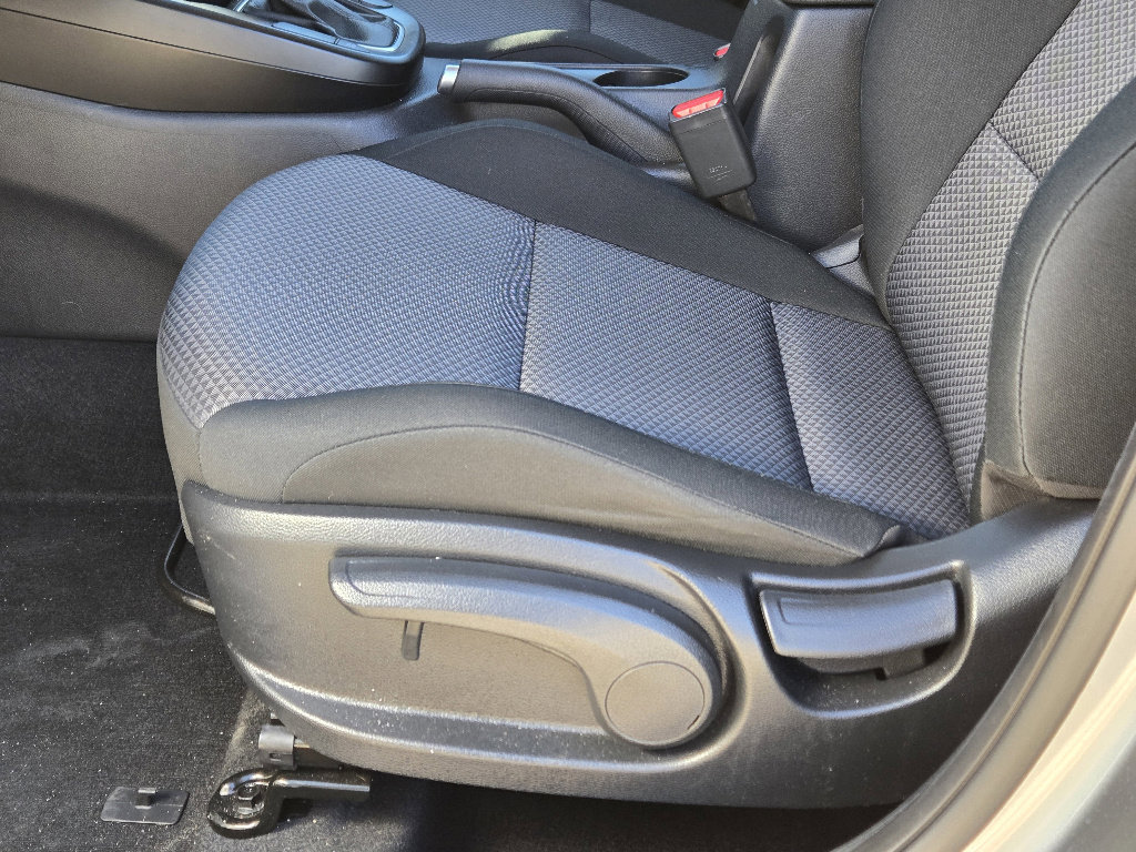 Certified 2025 Kia Soul S image 26