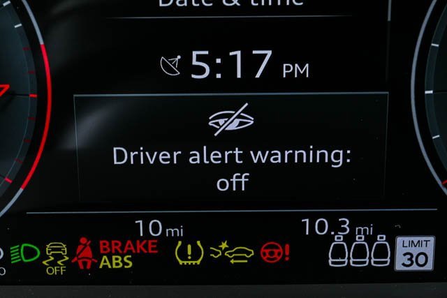 New 2025 Audi Q8 Premium image 12