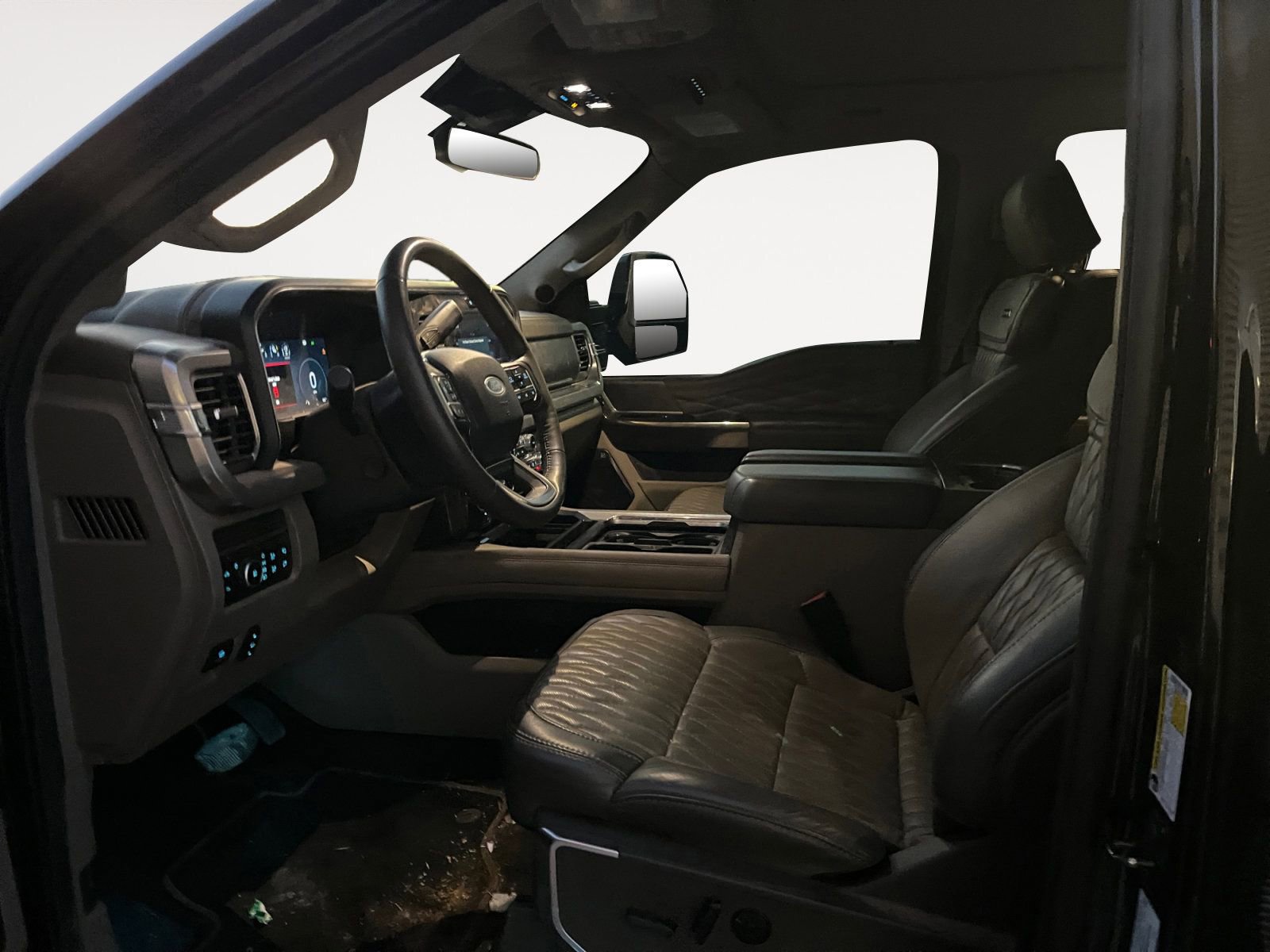 Used 2025 Ford F450 Platinum w/ Platinum Plus Package image 9