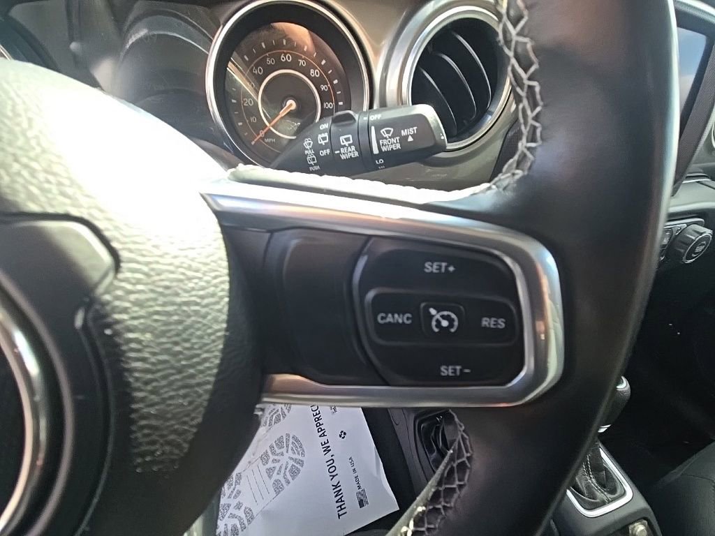 Used 2022 Jeep Wrangler Unlimited Sahara w/ Dual Top Group image 17