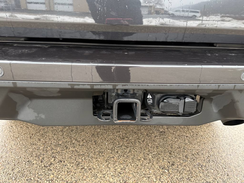 Used 2025 Ford Expedition Active AWD/4WD image 13