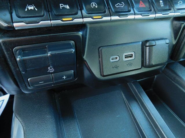 Used 2021 GMC Sierra 1500 Denali w/ Denali Ultimate Package image 36