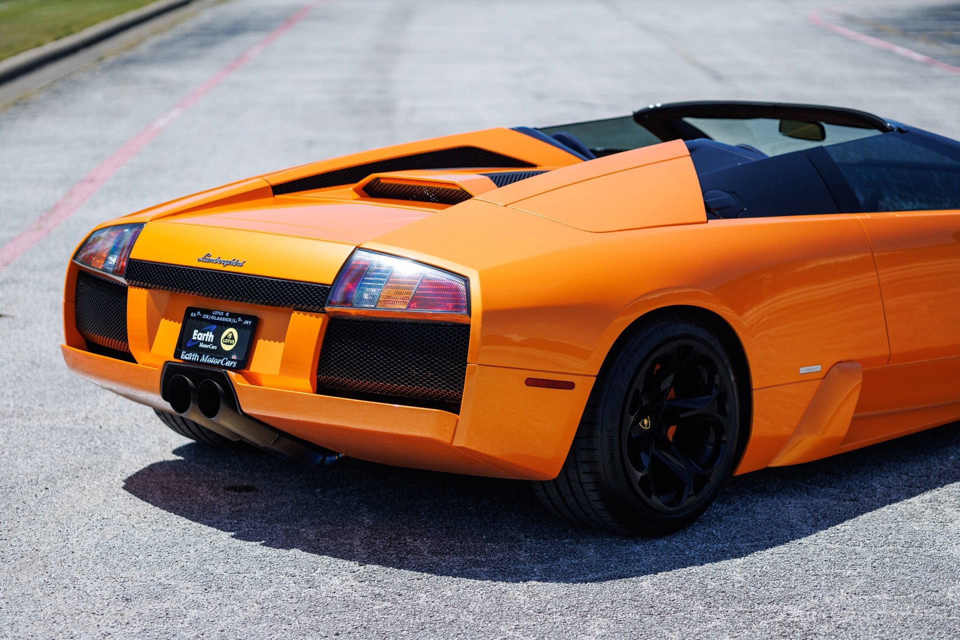 Used 2005 Lamborghini Murcielago Roadster AWD/4WD image 11