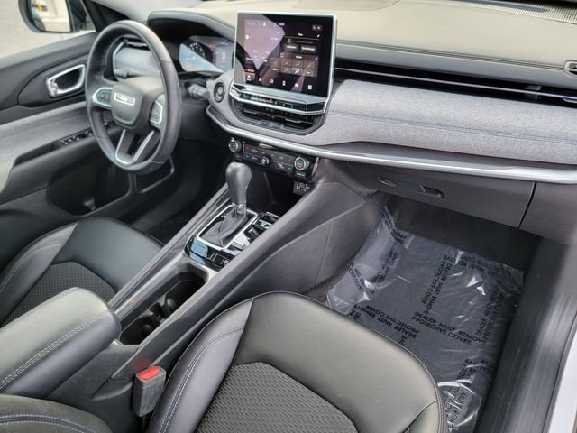 Certified 2022 Jeep Compass Latitude w/ Convenience Group image 25