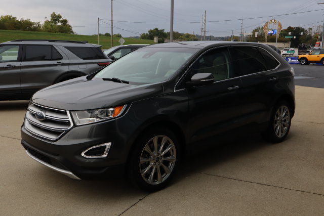 Used 2018 Ford Edge Titanium w/ Equipment Group 301A AWD/4WD image 5