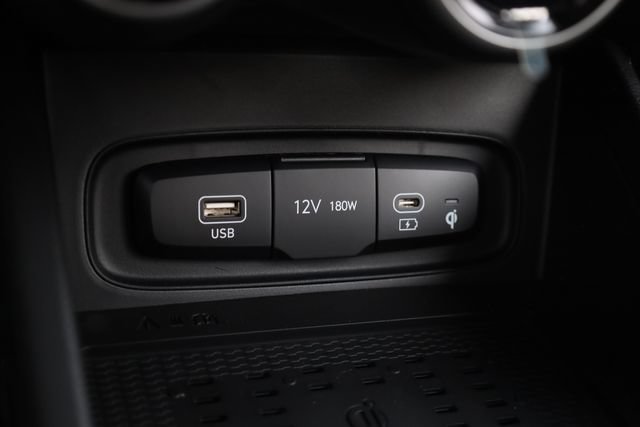 New 2026 Hyundai Venue SEL FWD image 20