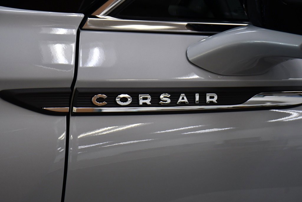 New 2026 Lincoln Corsair Premiere image 32