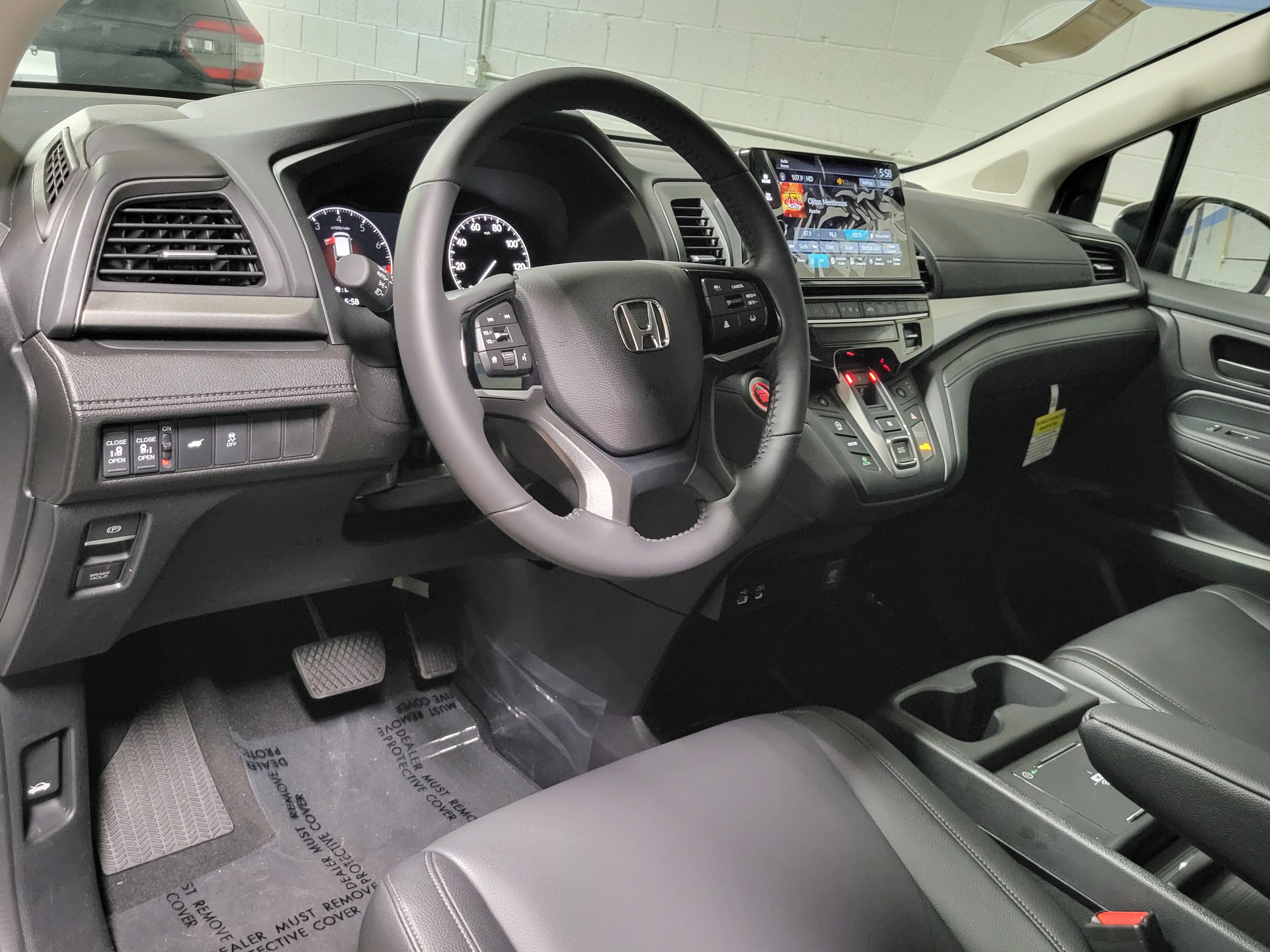 Used 2026 Honda Odyssey EX-L image 9