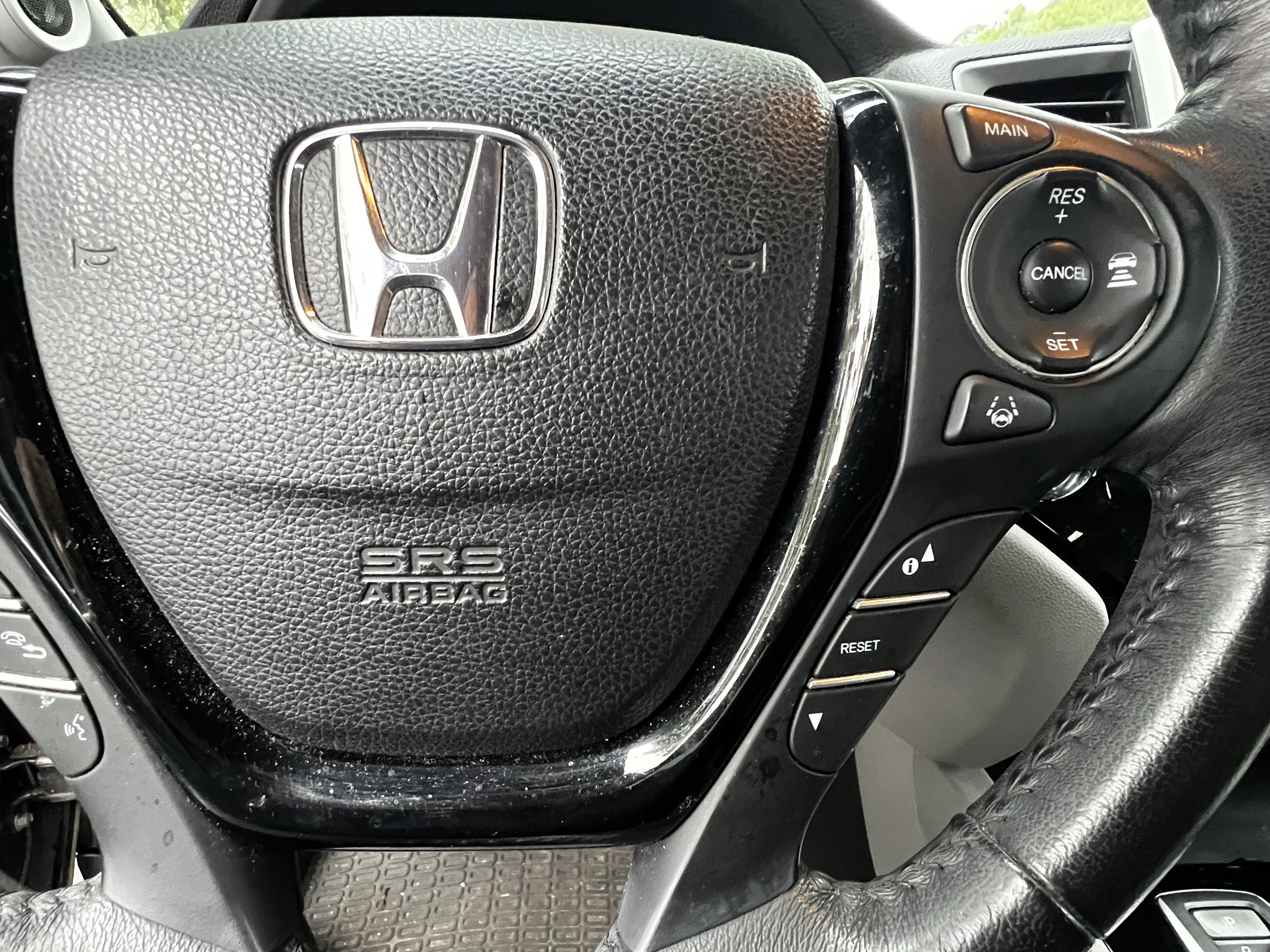 Used 2017 Honda Pilot Touring image 20